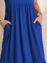Round Neck Short Sleeve Dress with Pockets OutfitFlow
